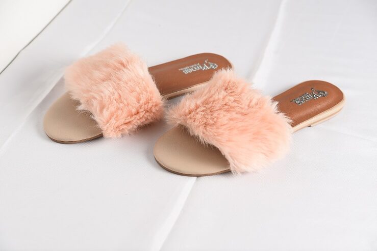 Ladies Fur Slides