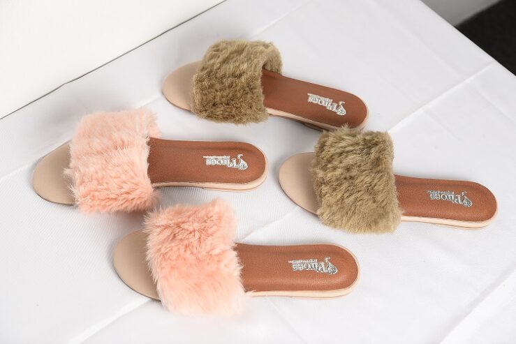 Ladies Fur Slides