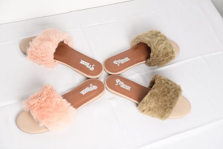 Ladies Fur Slides