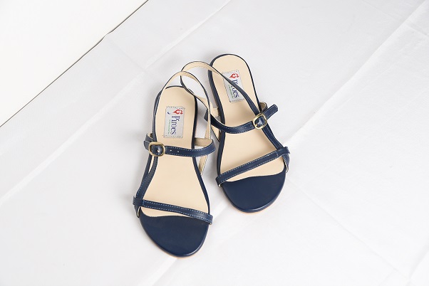 Ladies Strap Sandals