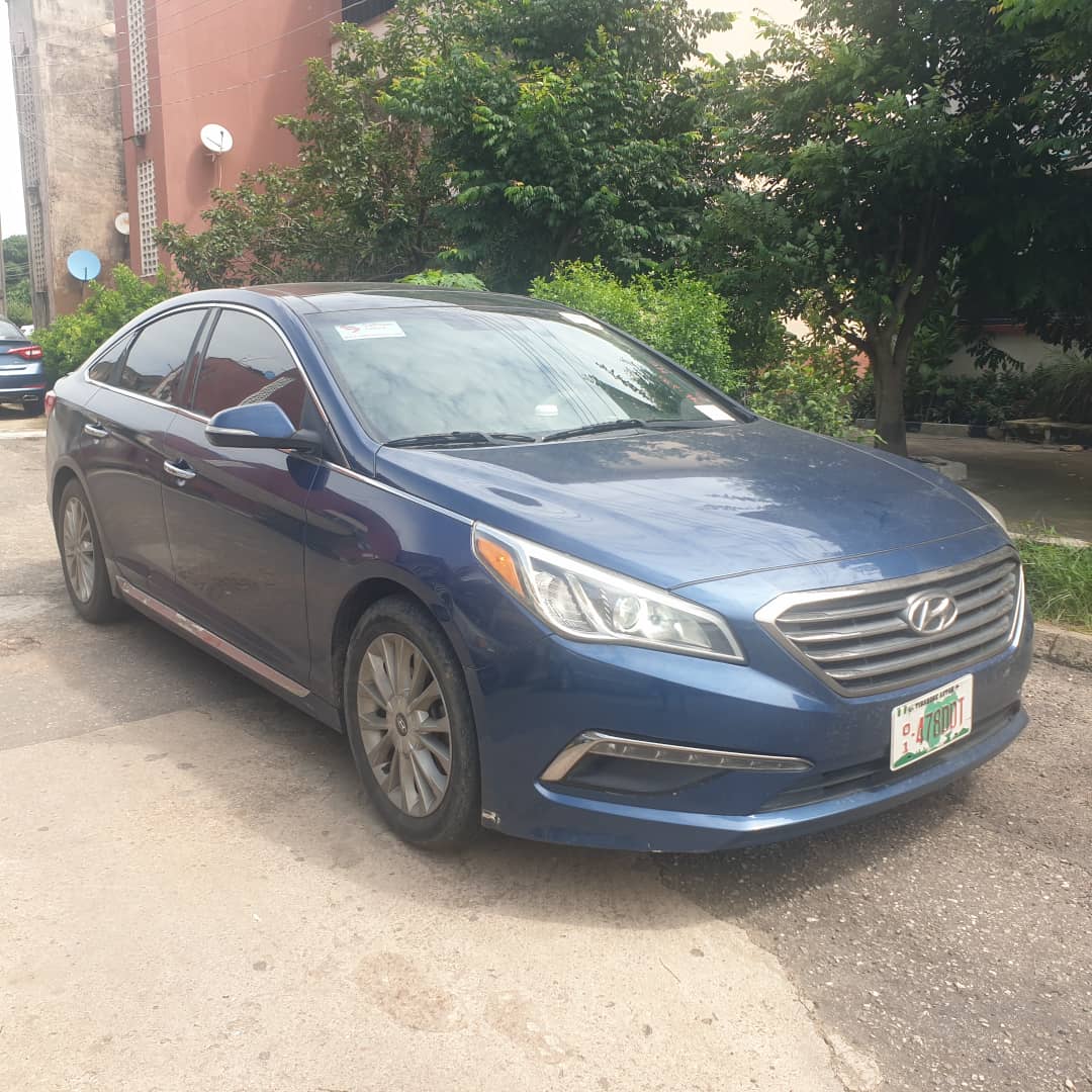 Foreign Used 2015 Hyundai Sonata Limited – Push Start, Reverse Camera, Leather Seats, Panoramic Roof ₦16100000