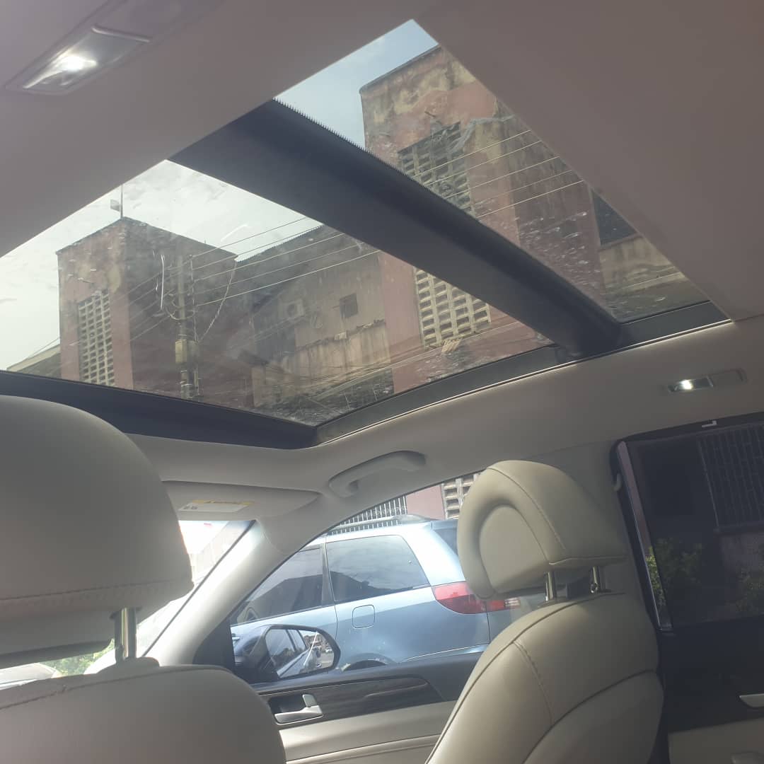 Foreign Used 2015 Hyundai Sonata Limited – Push Start, Reverse Camera, Leather Seats, Panoramic Roof ₦16100000