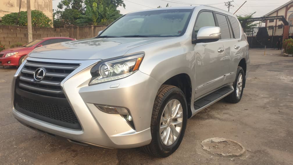 Foreign Used 2017 Lexus GX460 V8 – Push Start, Reverse Camera, Leather Seats ₦65550000